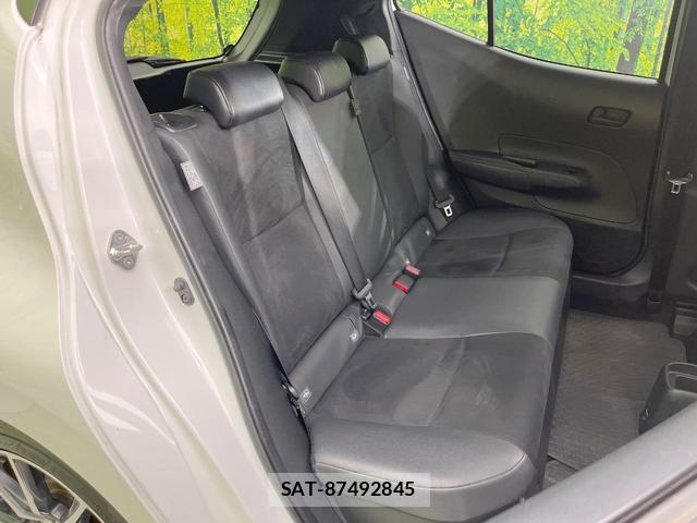 Toyota AQUA 2023-03 8220114-8