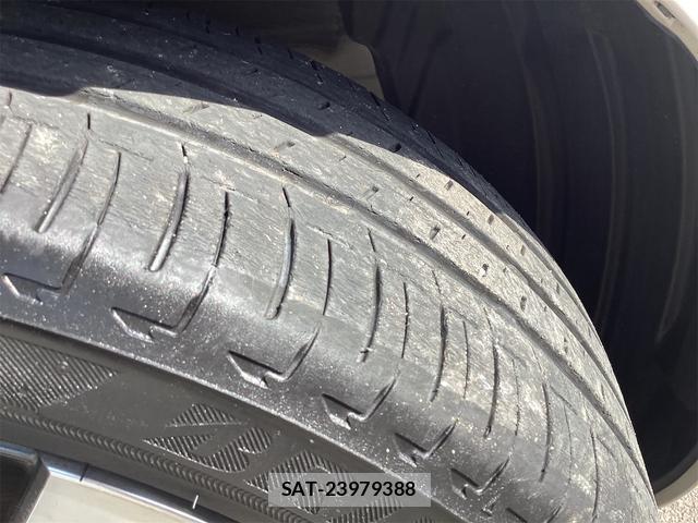 Toyota AQUA 2021-10 8220162-19