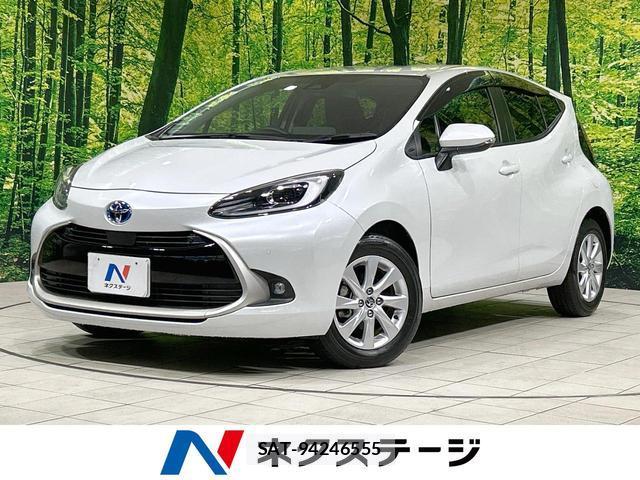 Toyota AQUA 2022-10 8220284-0