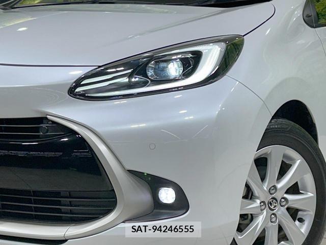 Toyota AQUA 2022-10 8220284-11