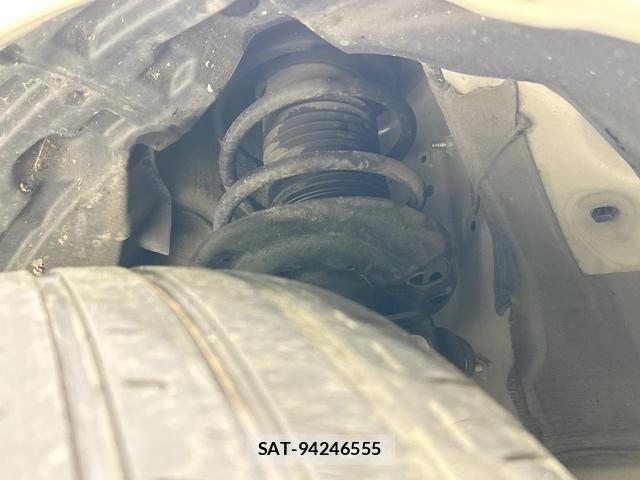 Toyota AQUA 2022-10 8220284-19