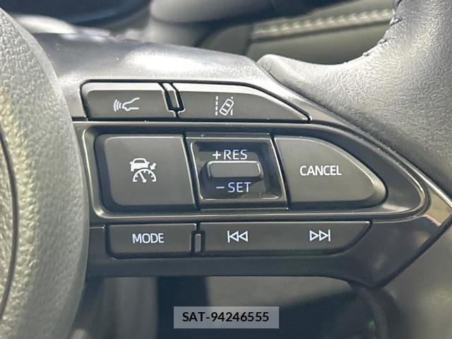 Toyota AQUA 2022-10 8220284-4