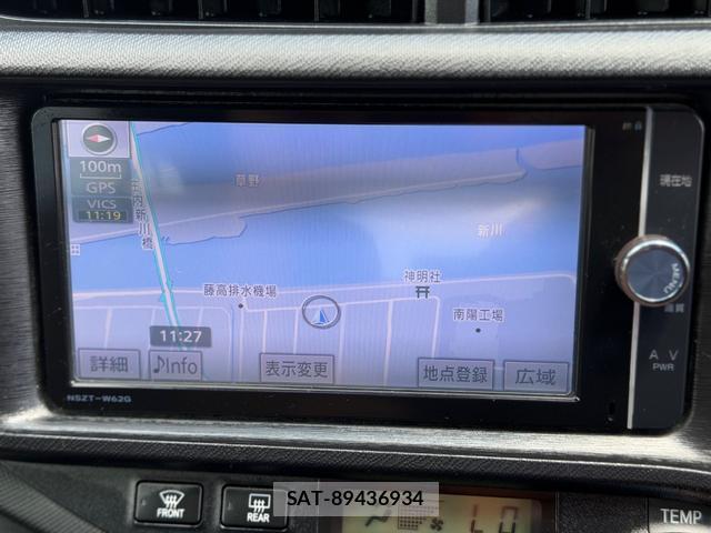 Toyota AQUA 2013-06 8220300-11