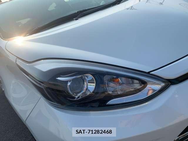 Toyota AQUA 2021-03 8220312-15