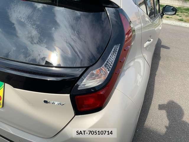 Toyota AQUA 2026-03 8220339-11