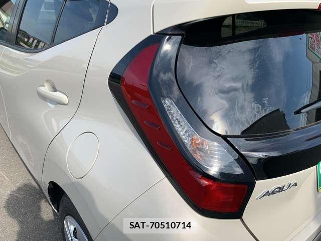 Toyota AQUA 2026-03 8220339-12