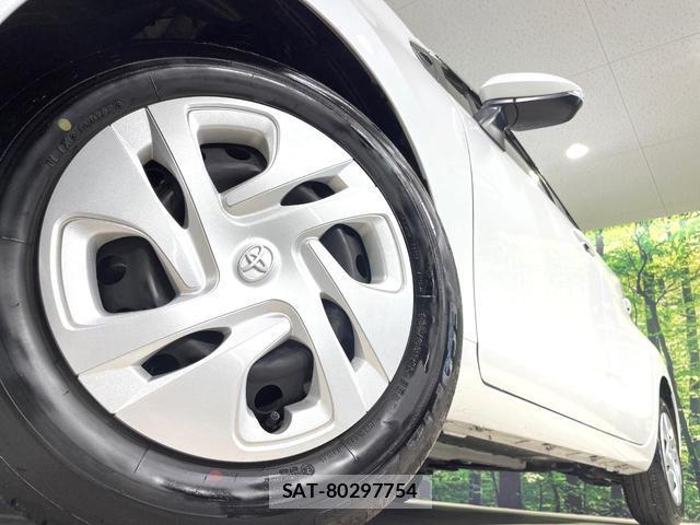 Toyota AQUA 2024-03 8220747-12