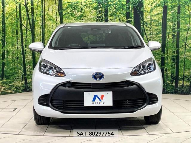 Toyota AQUA 2024-03 8220747-13