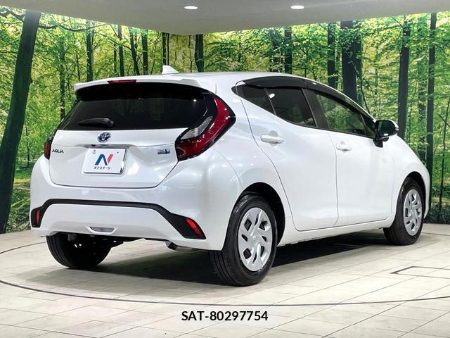Toyota AQUA 2024-03 8220747-16