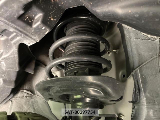 Toyota AQUA 2024-03 8220747-19