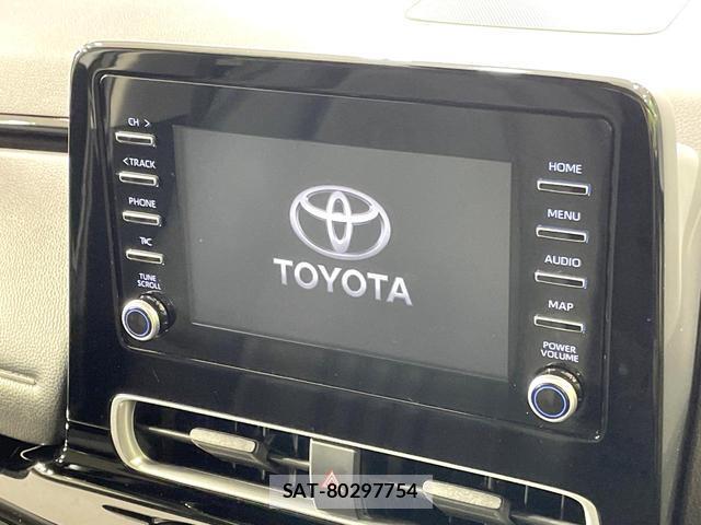 Toyota AQUA 2024-03 8220747-3