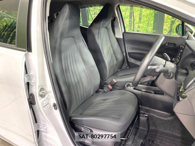 Toyota AQUA 2024-03 8220747-7
