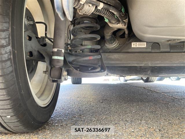 Toyota AQUA 2013-07 8220939-7