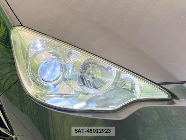 Toyota AQUA 2013-07 8220968-12