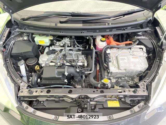 Toyota AQUA 2013-07 8220968-14