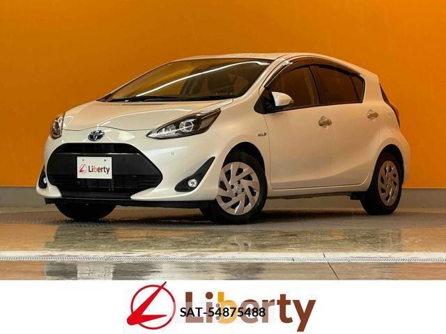 Toyota AQUA 2018-05 8221036-0