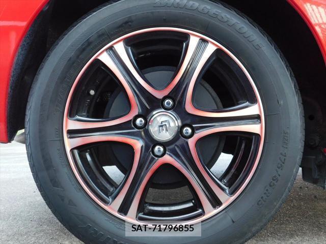 Toyota AQUA 2014-02 8221161-19