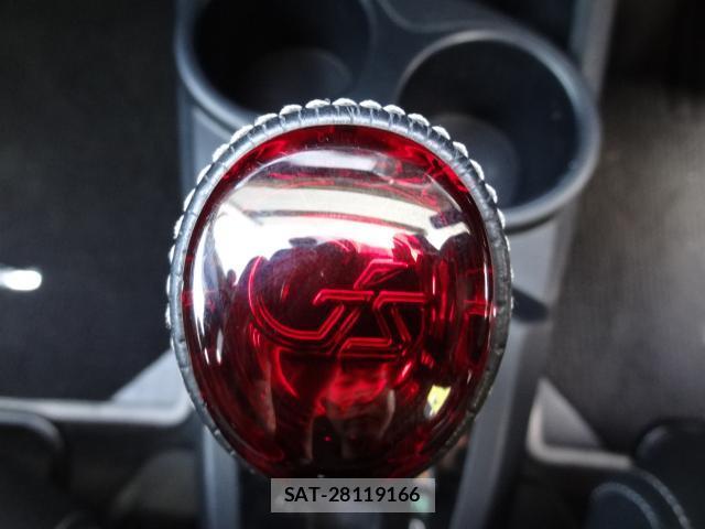 Toyota AQUA 2014-05 8221259-19