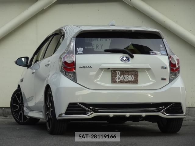 Toyota AQUA 2014-05 8221259-4