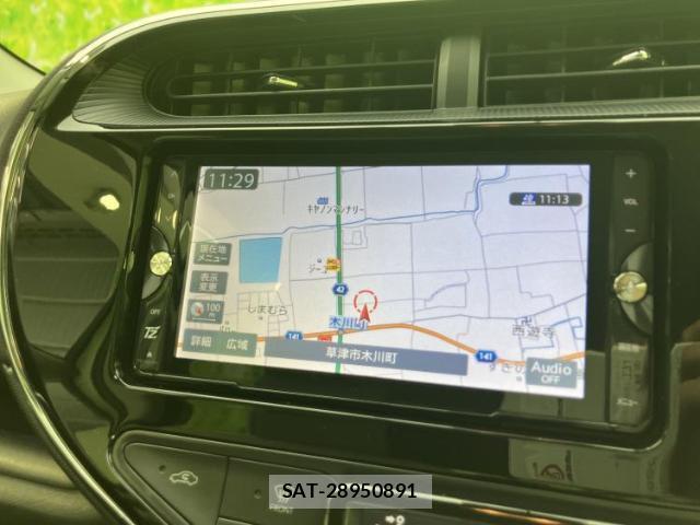 Toyota AQUA 2018-10 8221672-9