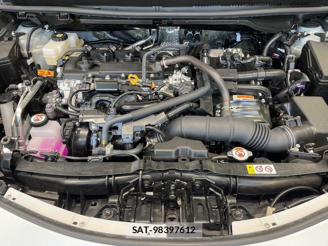 Toyota AQUA 2026-05 8221698-17