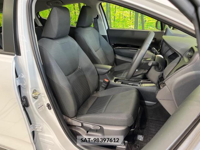 Toyota AQUA 2026-05 8221698-7