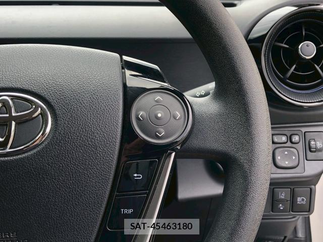 Toyota AQUA 2019-07 8221826-13