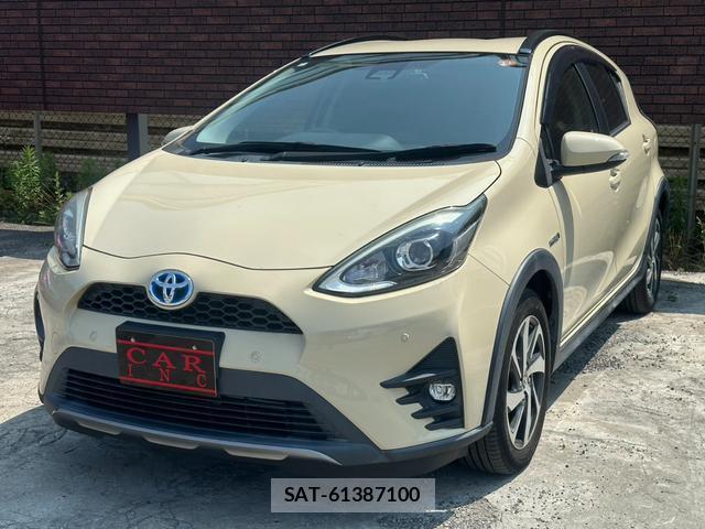Toyota AQUA 2018-07 8221948-16