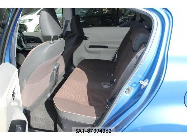 Toyota AQUA 2012-04 8222152-14