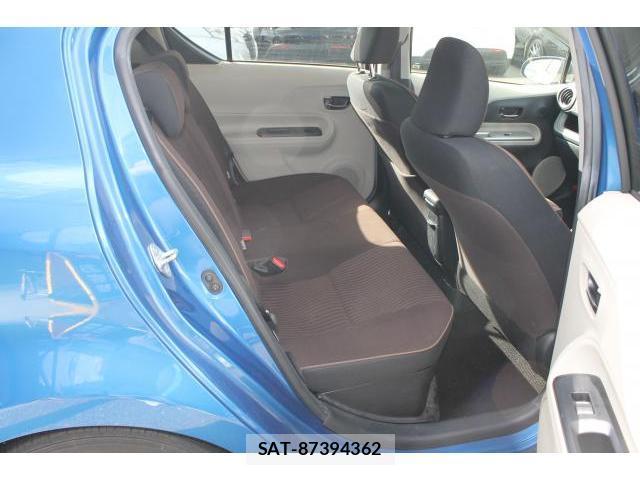 Toyota AQUA 2012-04 8222152-15