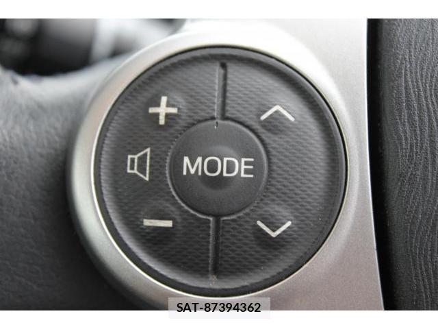 Toyota AQUA 2012-04 8222152-17