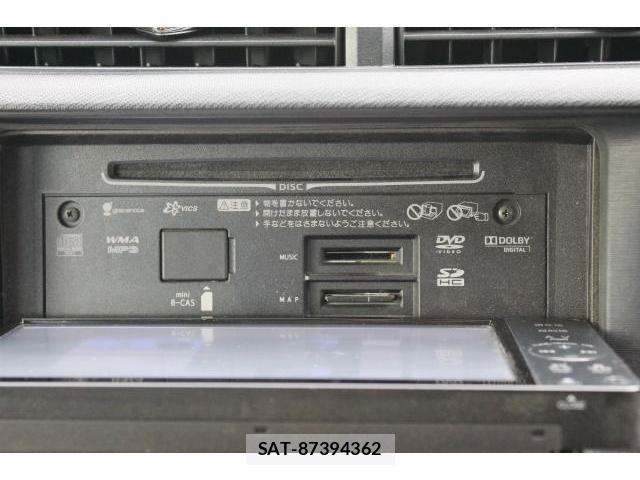 Toyota AQUA 2012-04 8222152-2