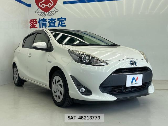 Toyota AQUA 2018-01 8222319-15