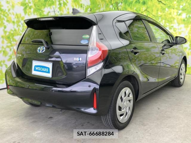 Toyota AQUA 2019-05 8222353-2