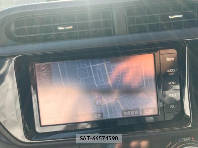 Toyota AQUA 2016-02 8222422-10