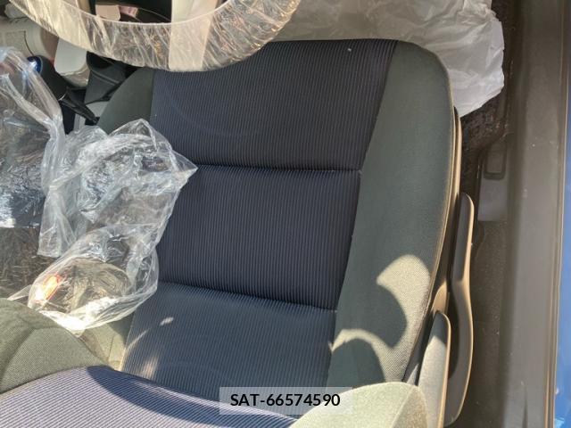 Toyota AQUA 2016-02 8222422-7