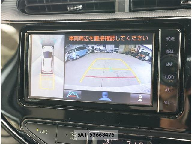 Toyota AQUA 2021-05 8222438-3