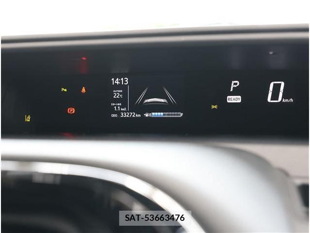Toyota AQUA 2021-05 8222438-7