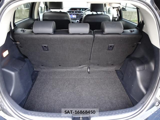 Toyota AQUA 2014-04 8222508-11