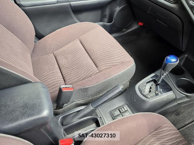 Toyota AQUA 2015-06 8222907-12