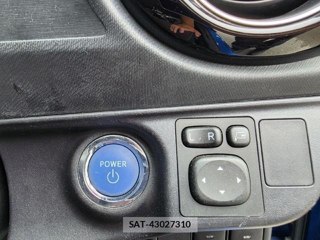 Toyota AQUA 2015-06 8222907-14