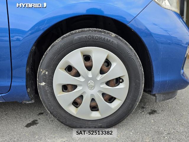 Toyota AQUA 2013-08 8222908-16