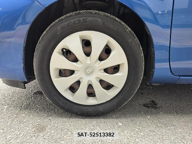 Toyota AQUA 2013-08 8222908-18