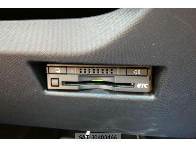 Toyota AQUA 2015-07 8223241-15