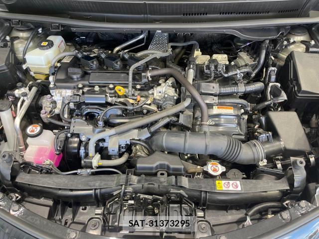 Toyota AQUA 2021-12 8223520-17