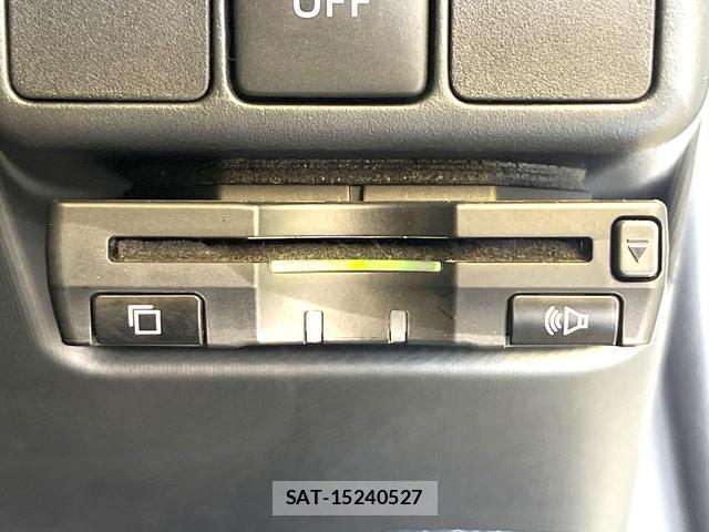 Toyota AQUA 2012-07 8223974-5