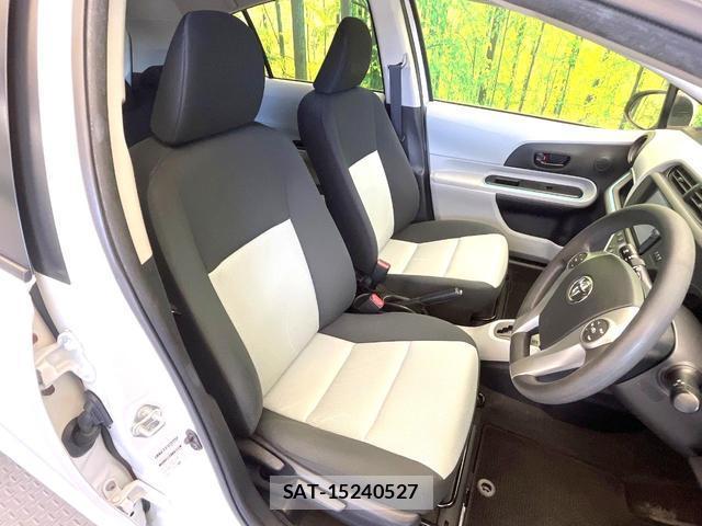 Toyota AQUA 2012-07 8223974-7