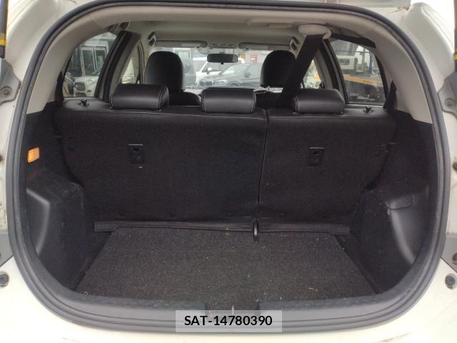 Toyota AQUA 2013-09 8224046-13
