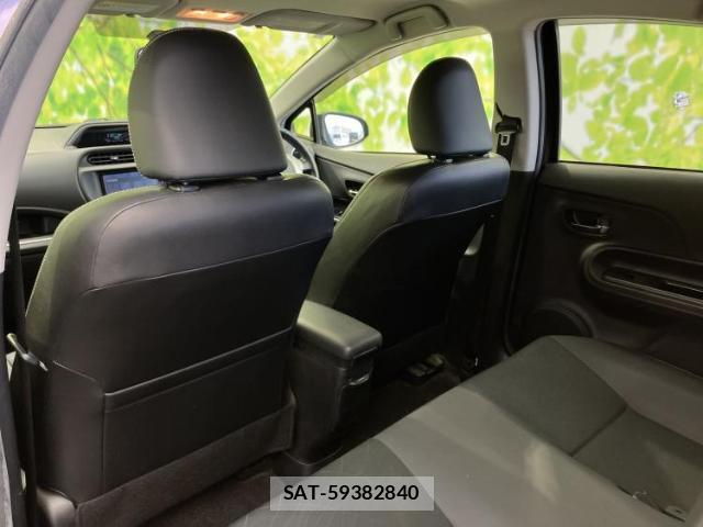 Toyota AQUA 2014-02 8225130-7
