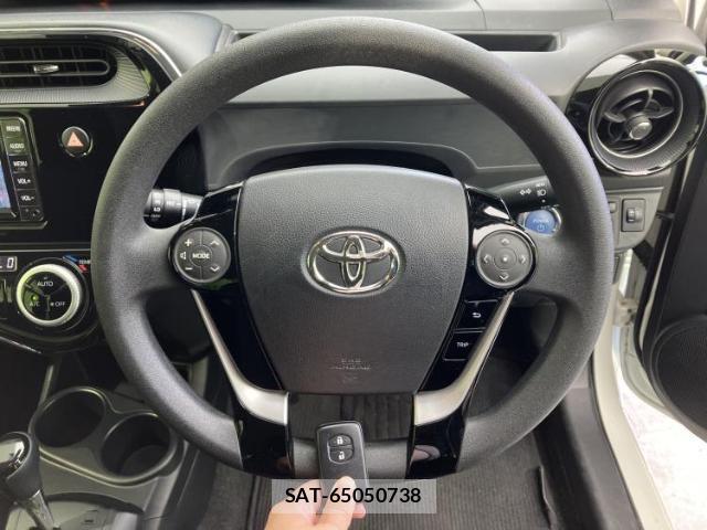 Toyota AQUA 2019-05 8225369-14